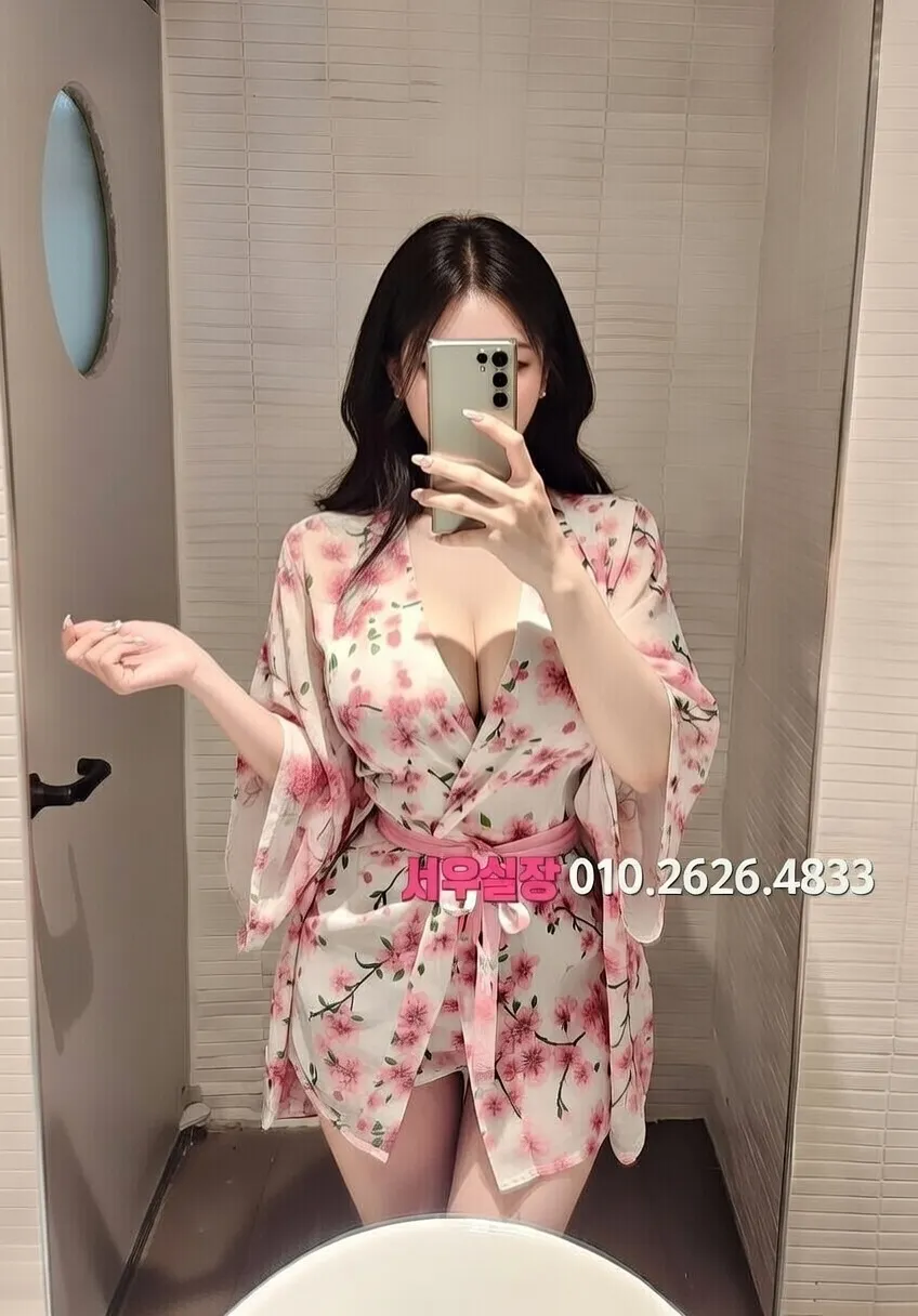 가산디지털단지 다국적 프리미엄 라인업 17번 프로필